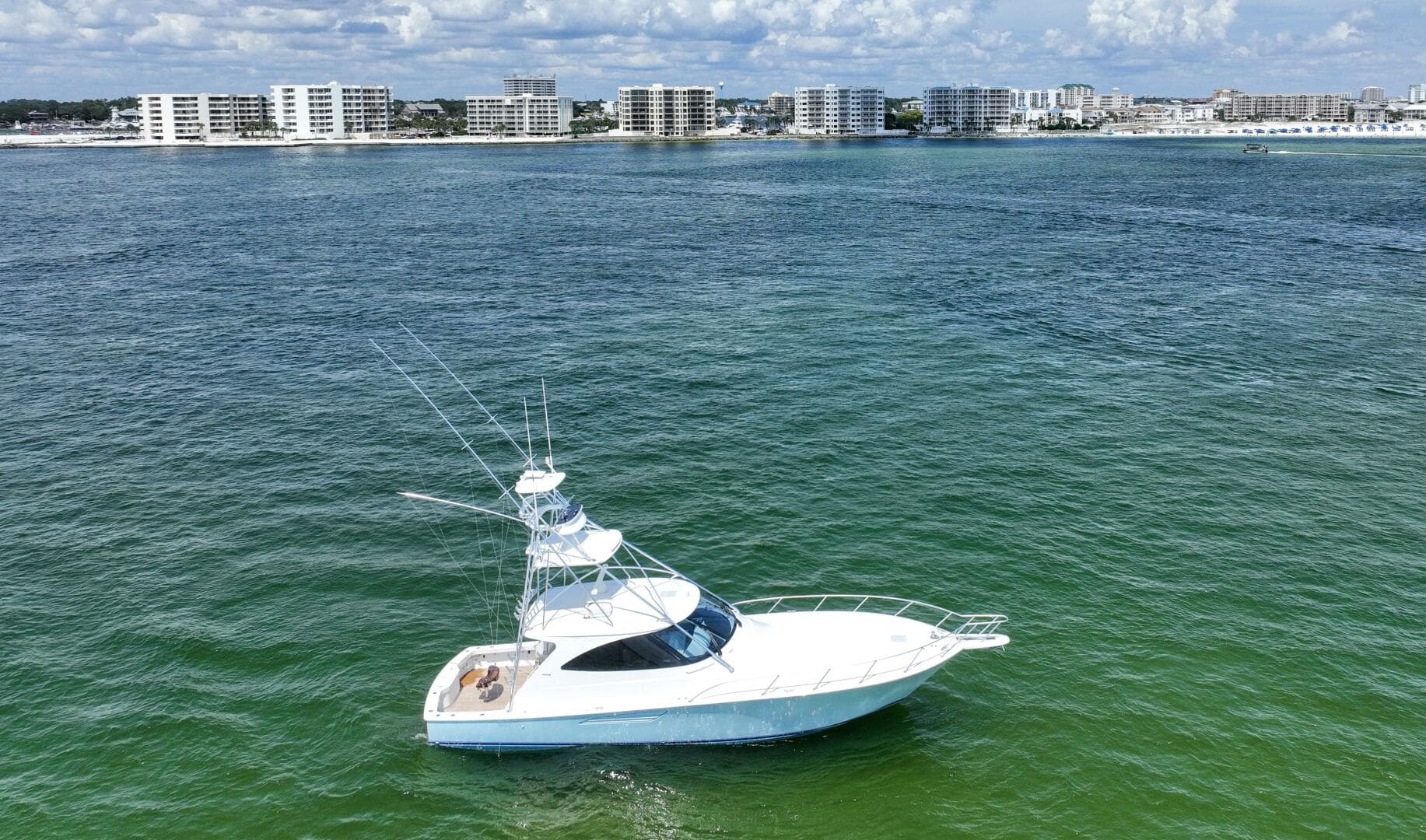 2016 Viking 52 Sport Tower — photo 58