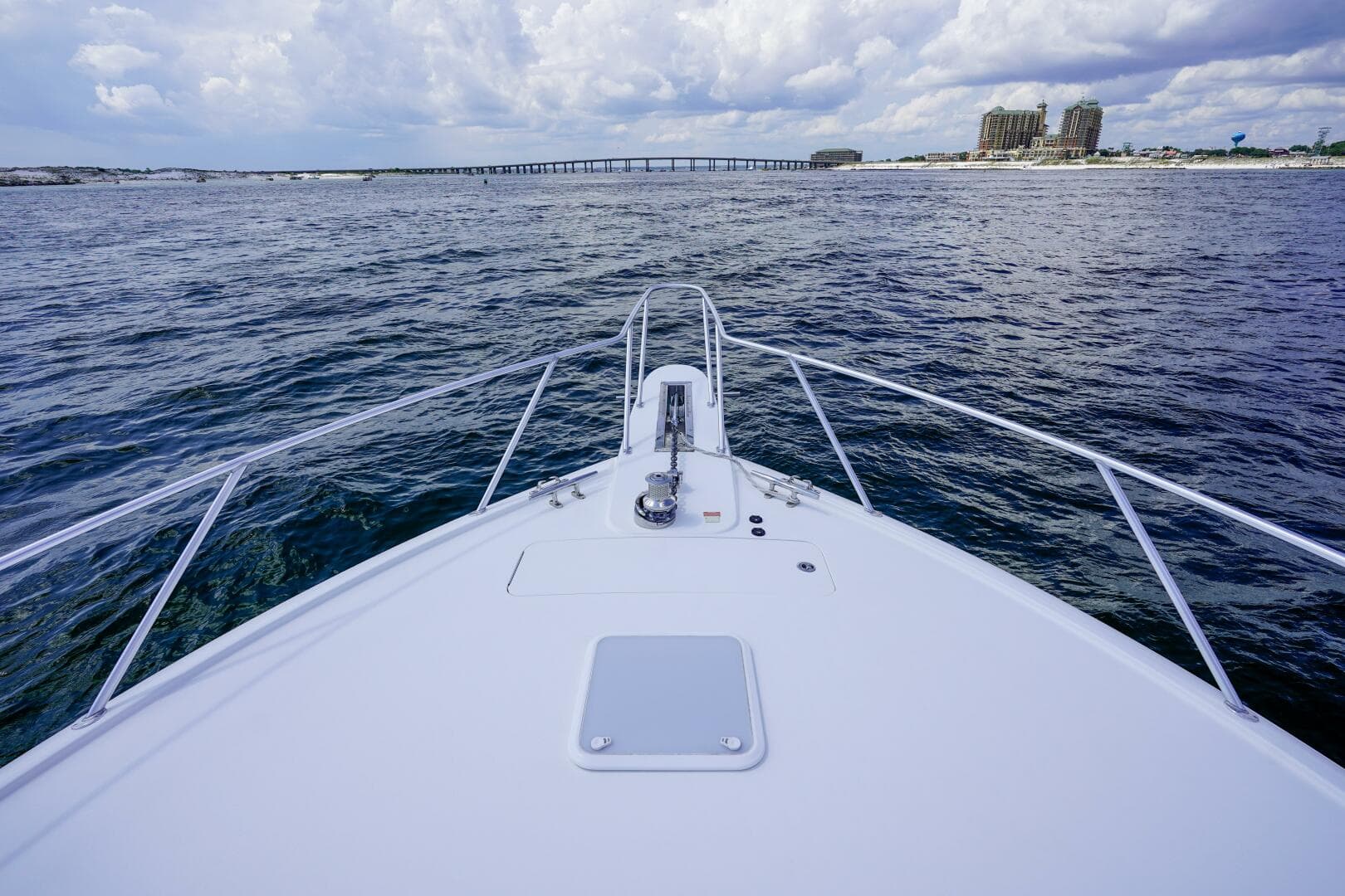 2016 Viking 52 Sport Tower — photo 33