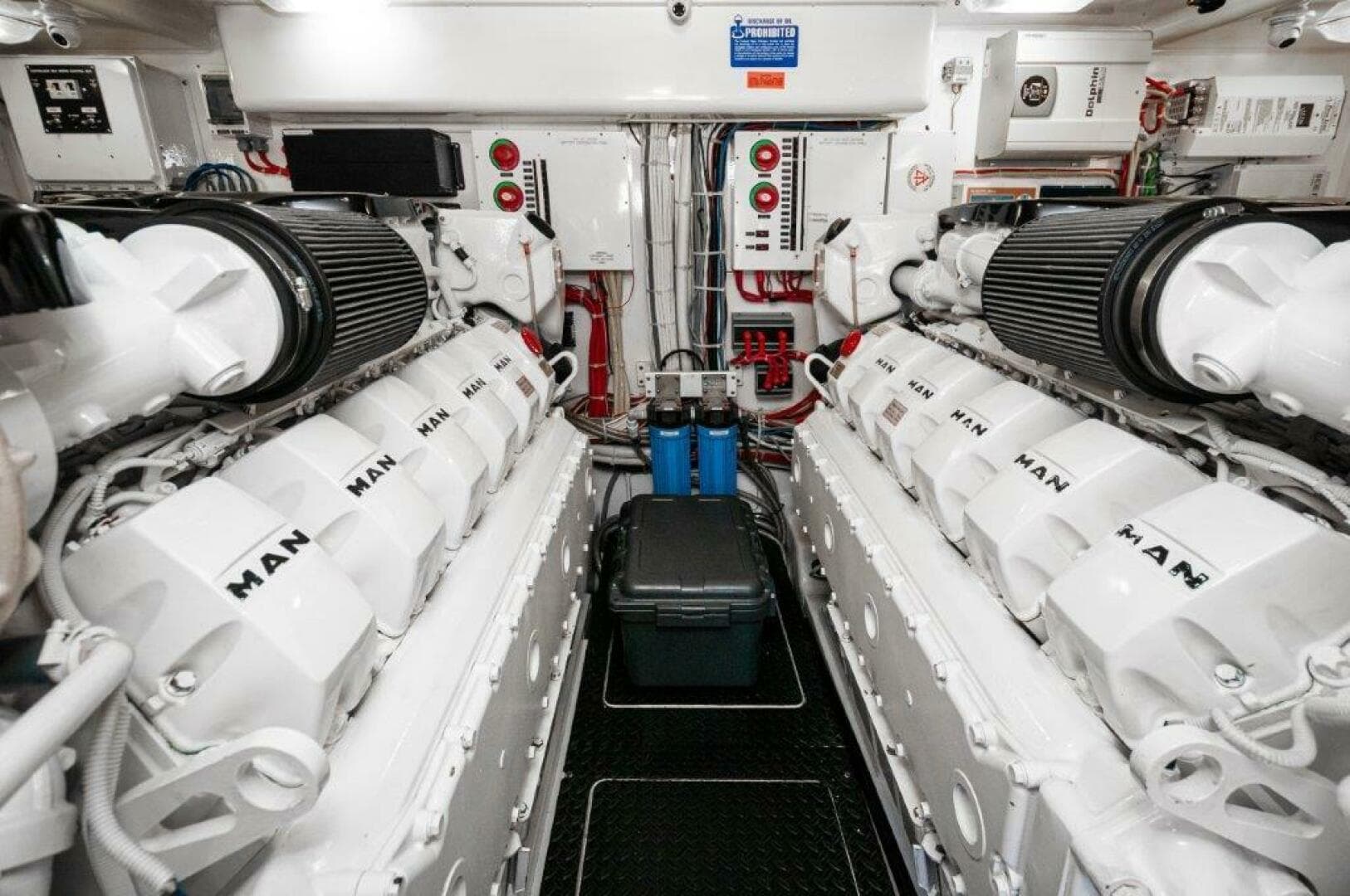 2016 Viking 52 Sport Tower — photo 55