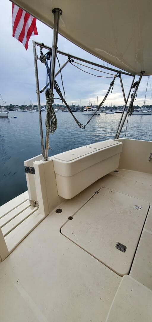 2004 Mainship 400 Trawler — photo 53