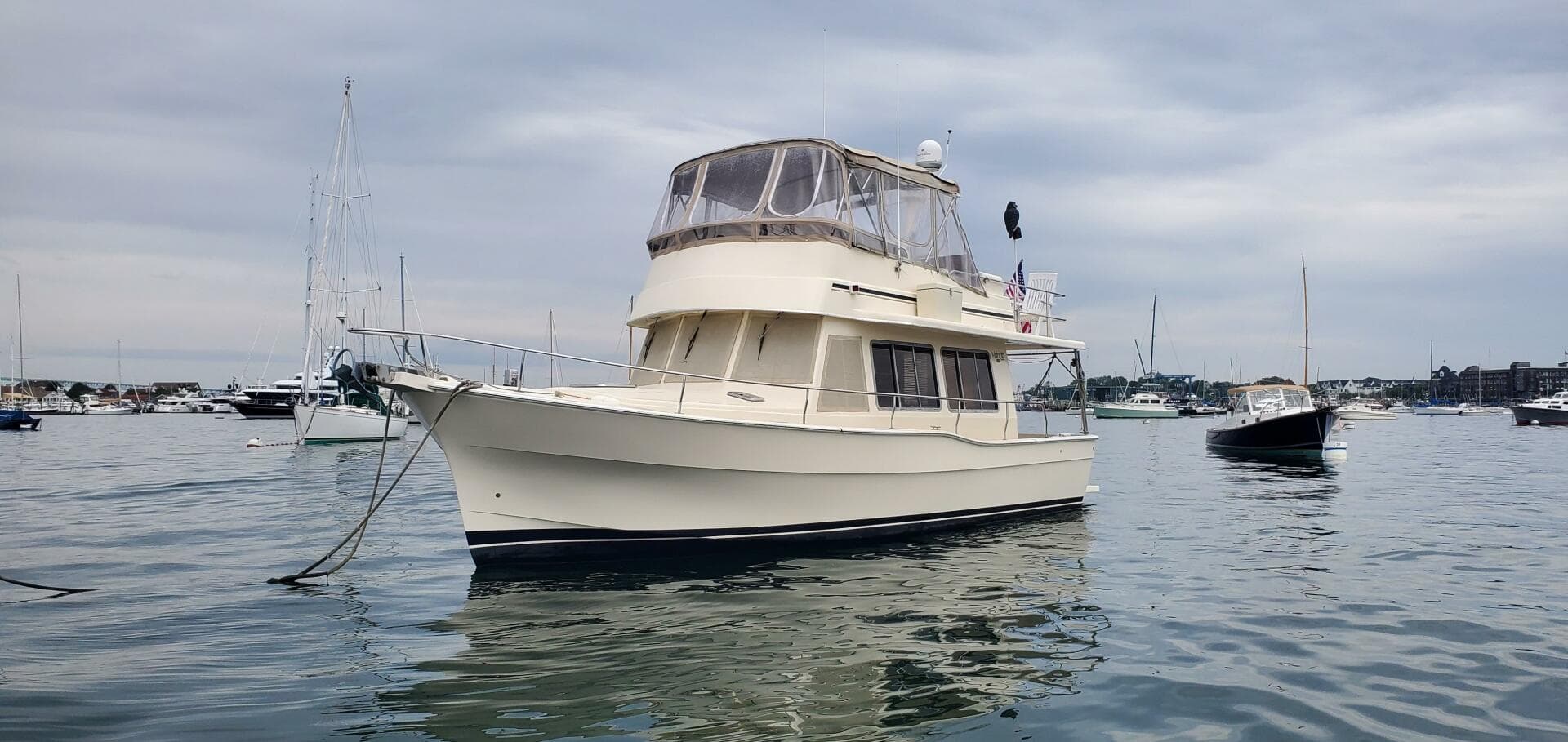 2004 Mainship 400 Trawler — photo 7