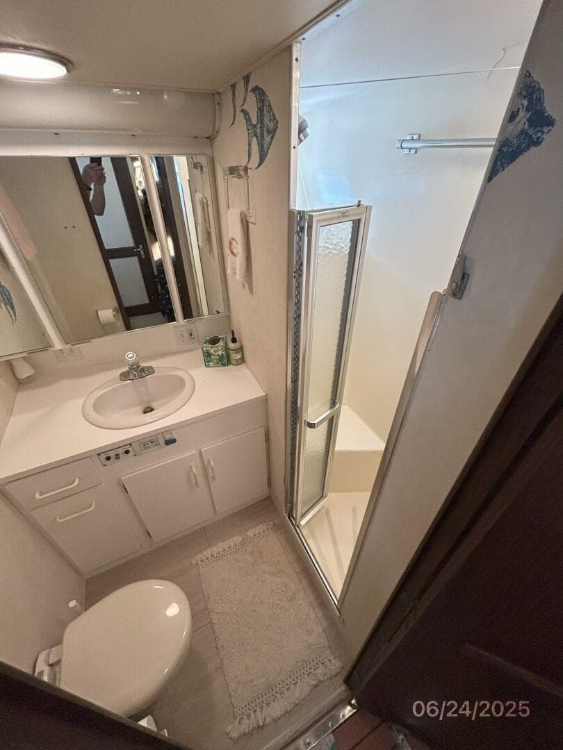 1986 Hatteras Cpmy — photo 70