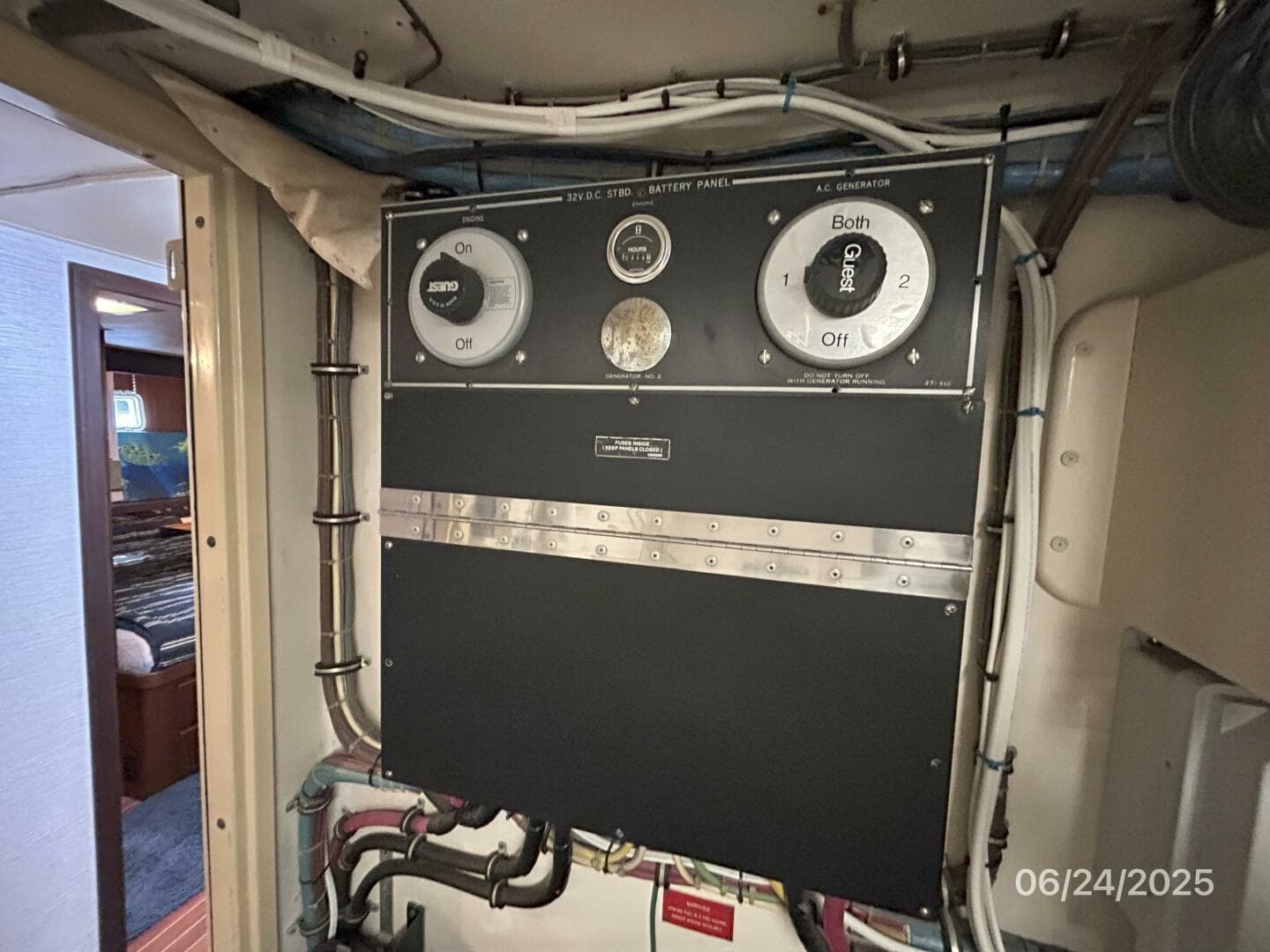 1986 Hatteras Cpmy — photo 91