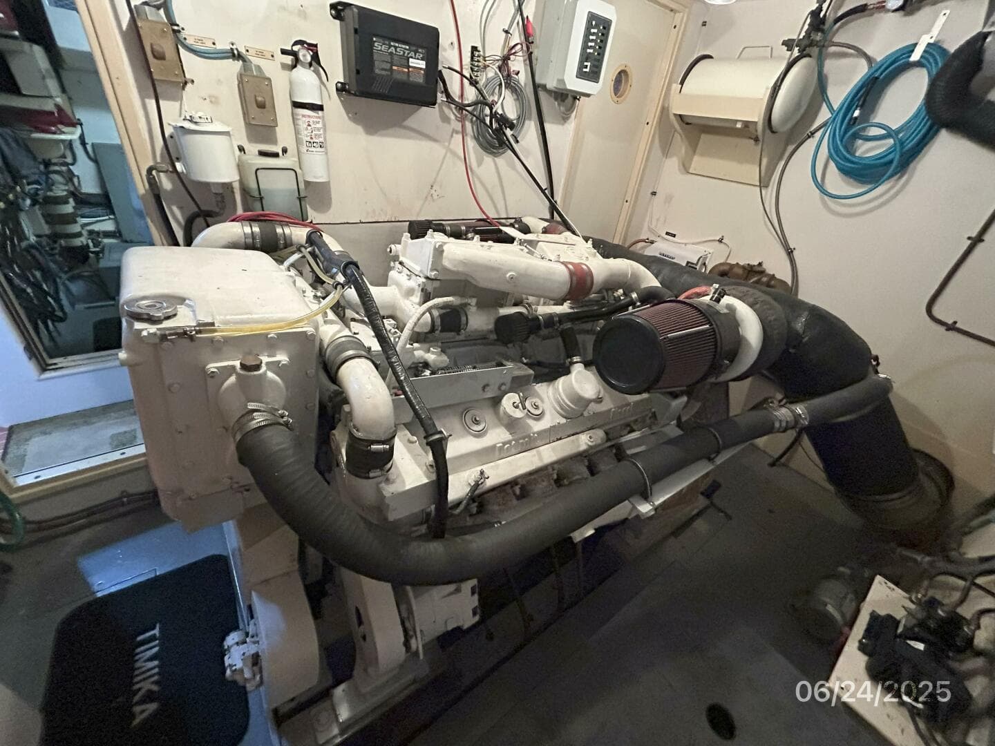 1986 Hatteras Cpmy — photo 80