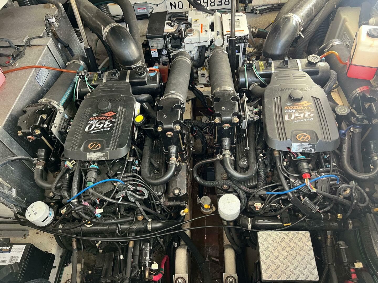 2007 Sea Ray 310 Sundancer — photo 16