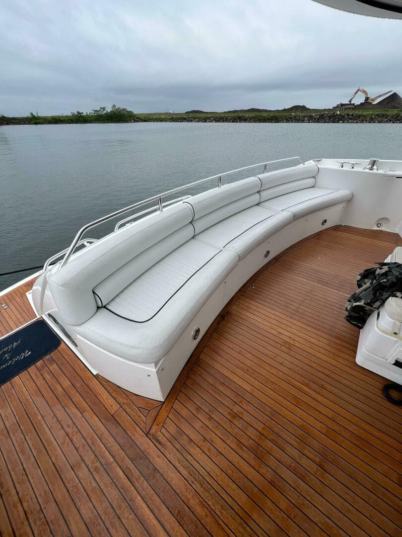 2010 Sunseeker 60 Manhattan — photo 15