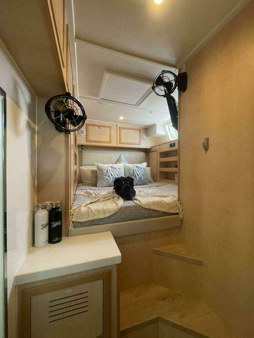 2023 Royal Cape Catamarans 570 Flybridge — photo 12