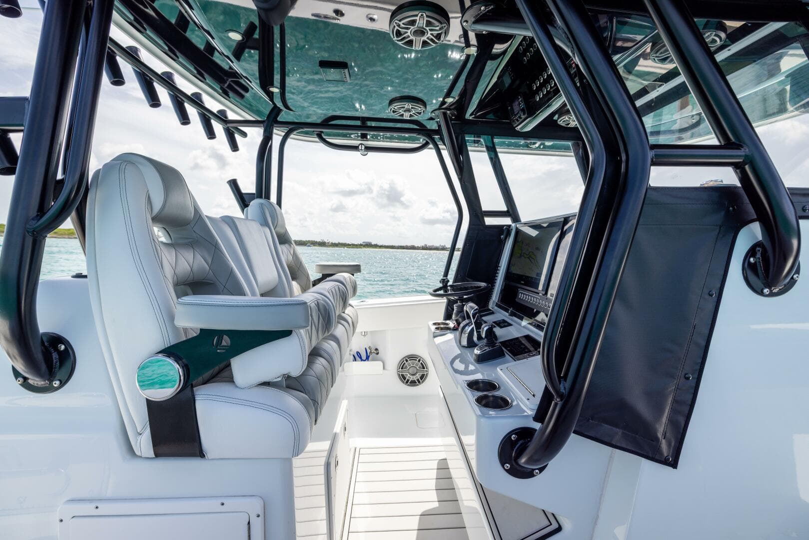 2022 Freeman 37 Vh — photo 41