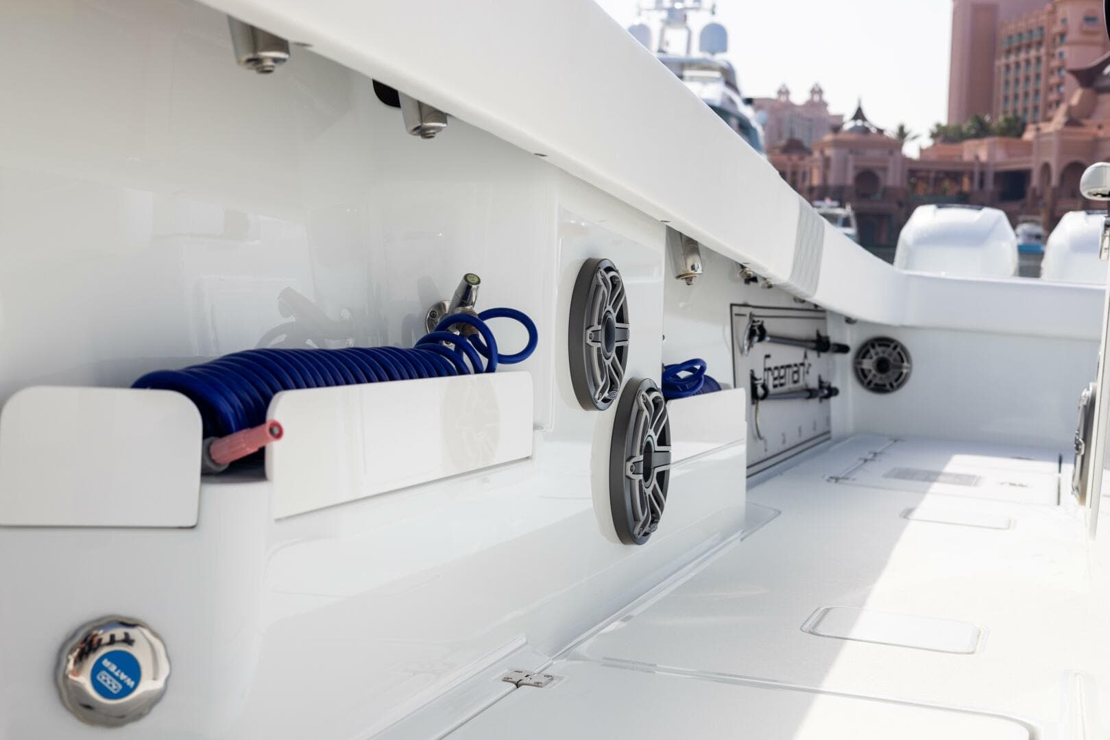 2022 Freeman 37 Vh — photo 69