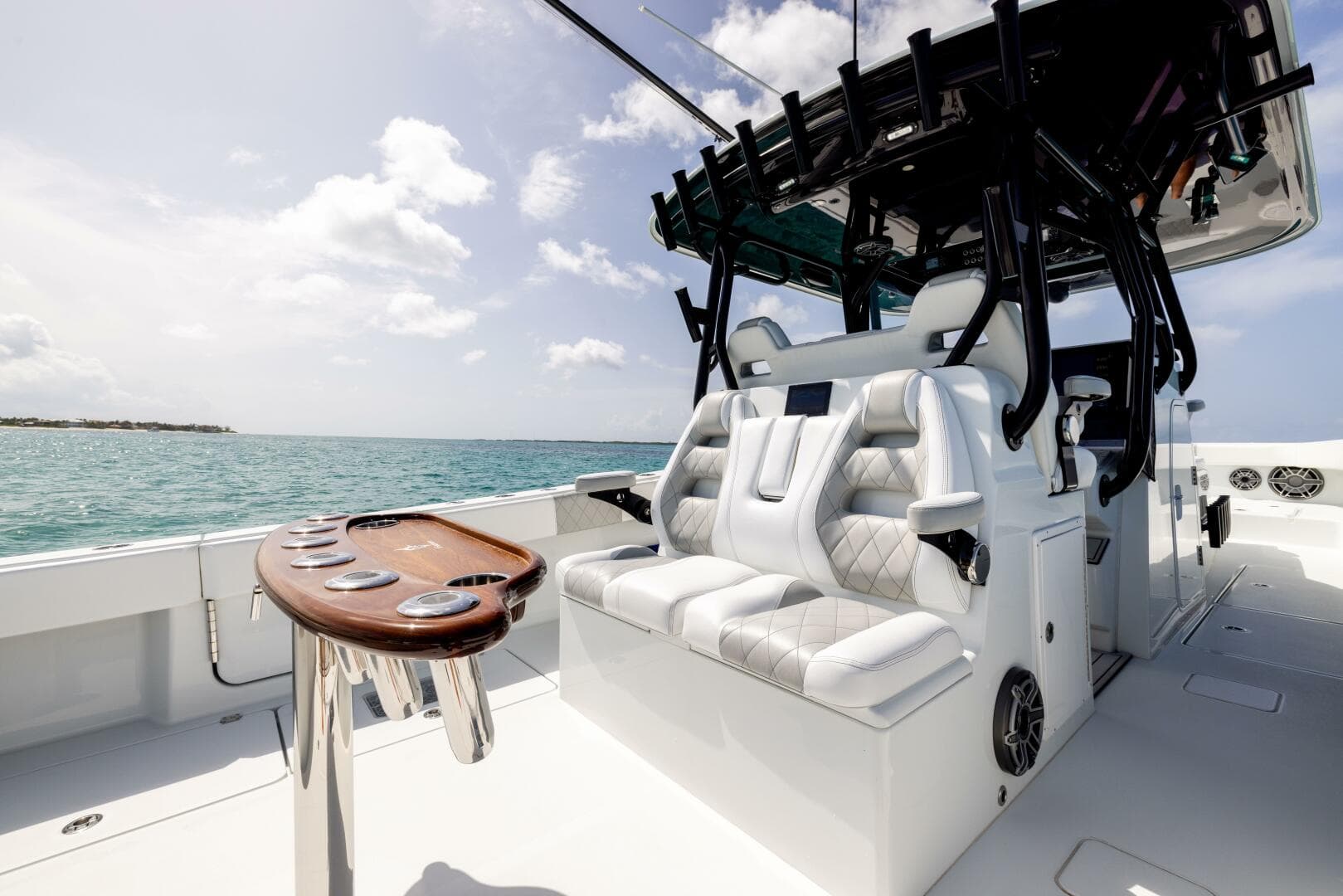 2022 Freeman 37 Vh — photo 32