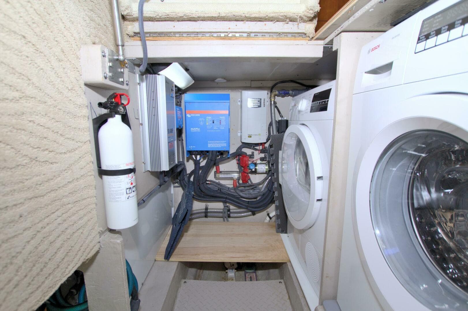 2003 Sea Ray 480 — photo 59