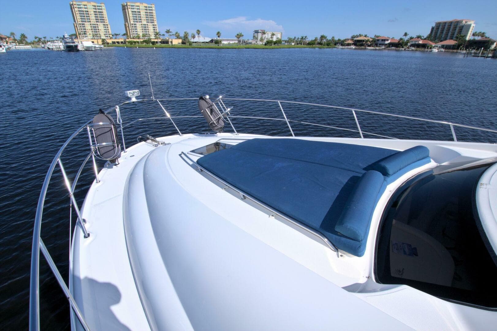 2003 Sea Ray 480 — photo 12
