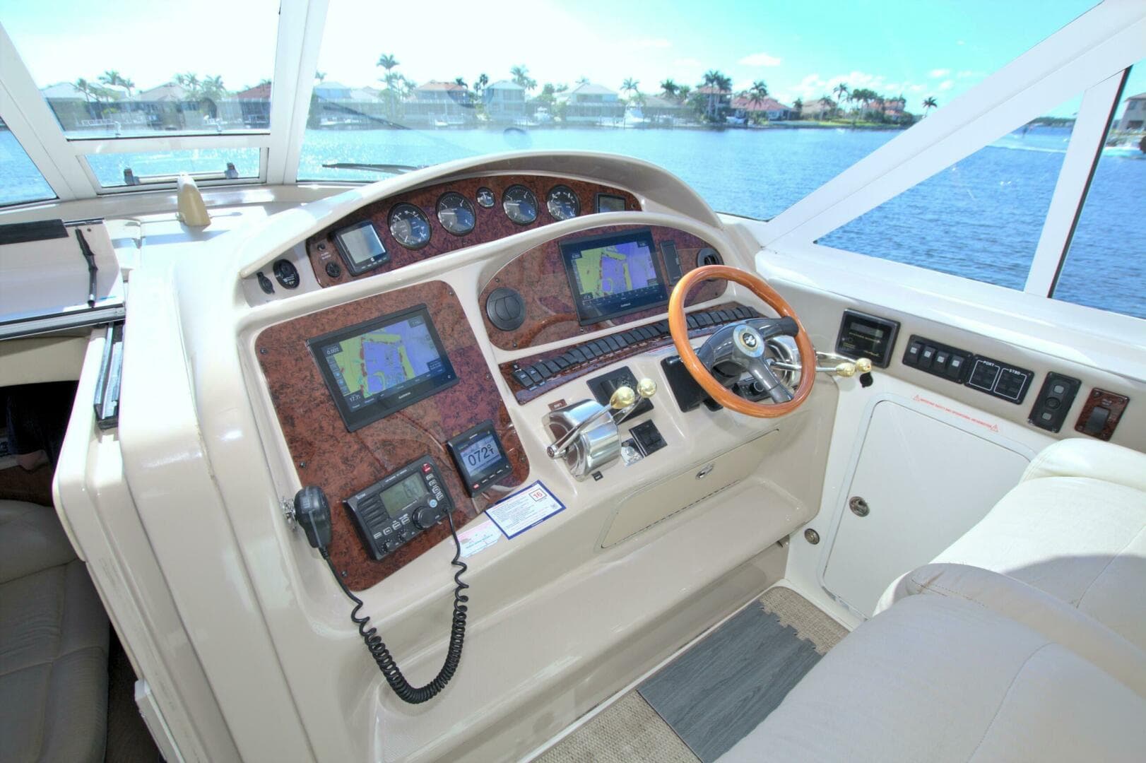 2003 Sea Ray 480 — photo 27