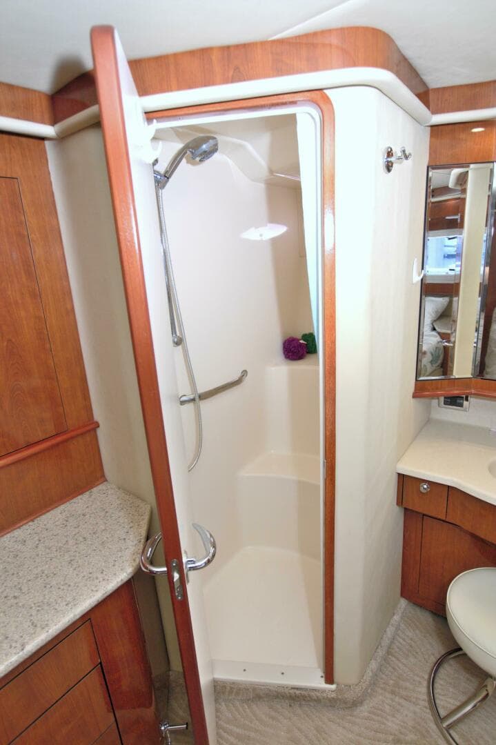 2003 Sea Ray 480 — photo 38