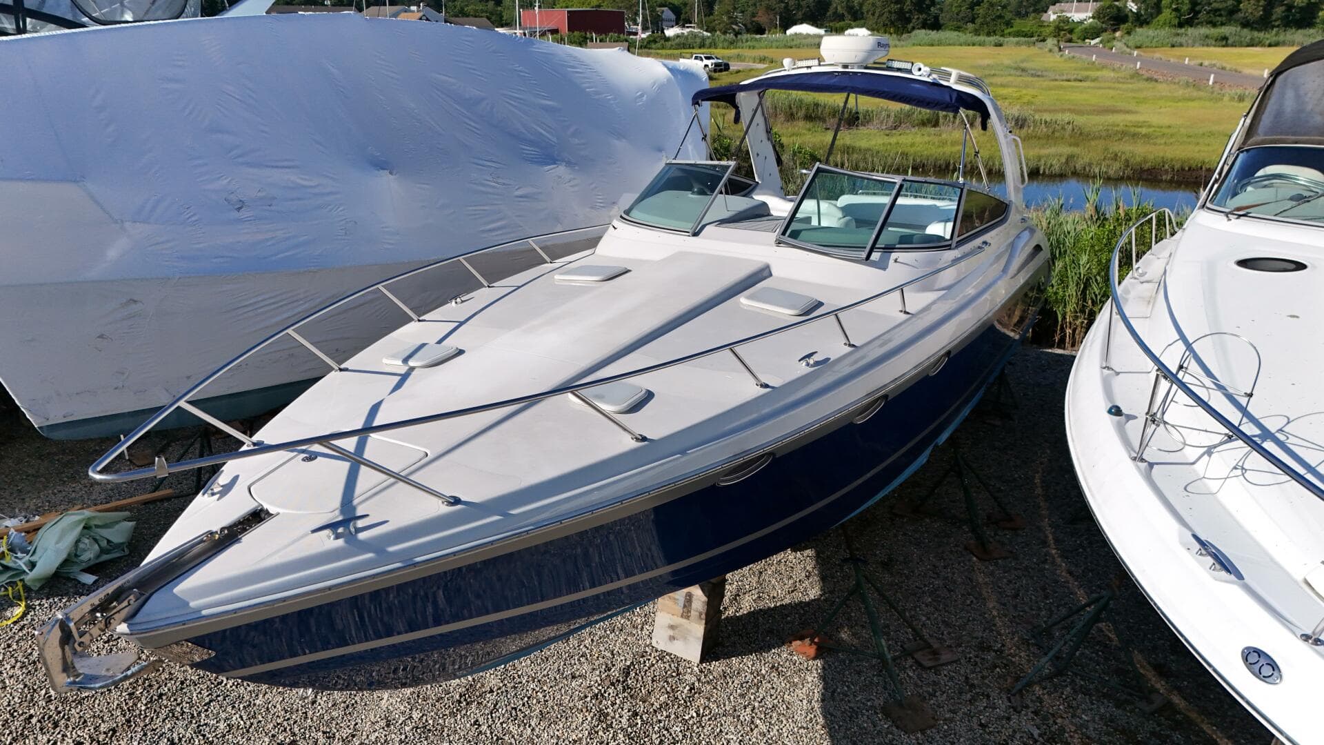 2004 Formula 370 SS — photo 5