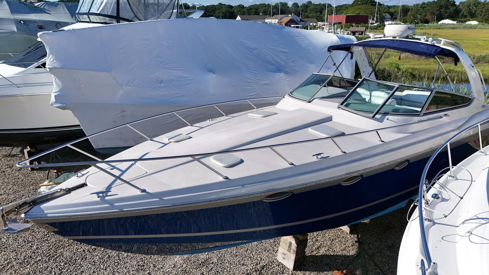 2004 Formula 370 SS — photo 6