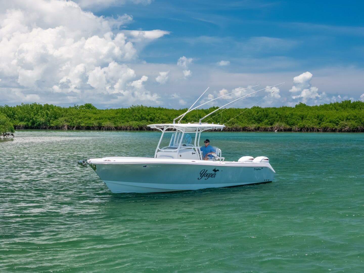 2017 Edgewater 318 CC — photo 16