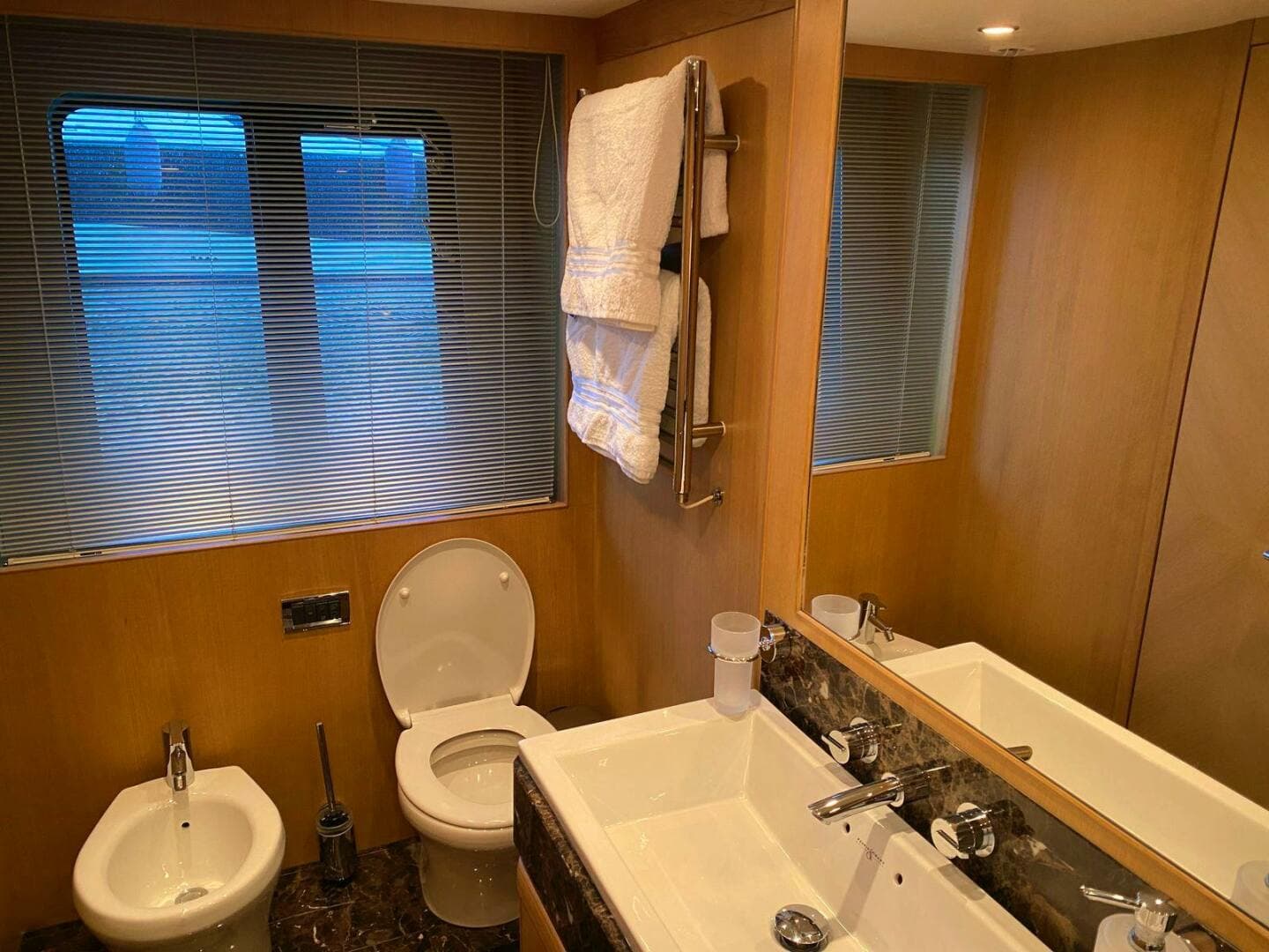 2011 Princess Yachts — photo 47