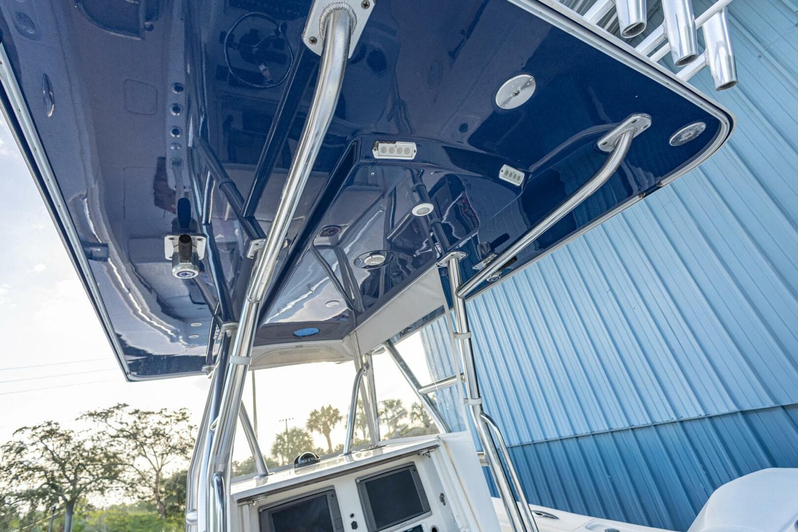 2012 Invincible 36 Open Fisherman — photo 14