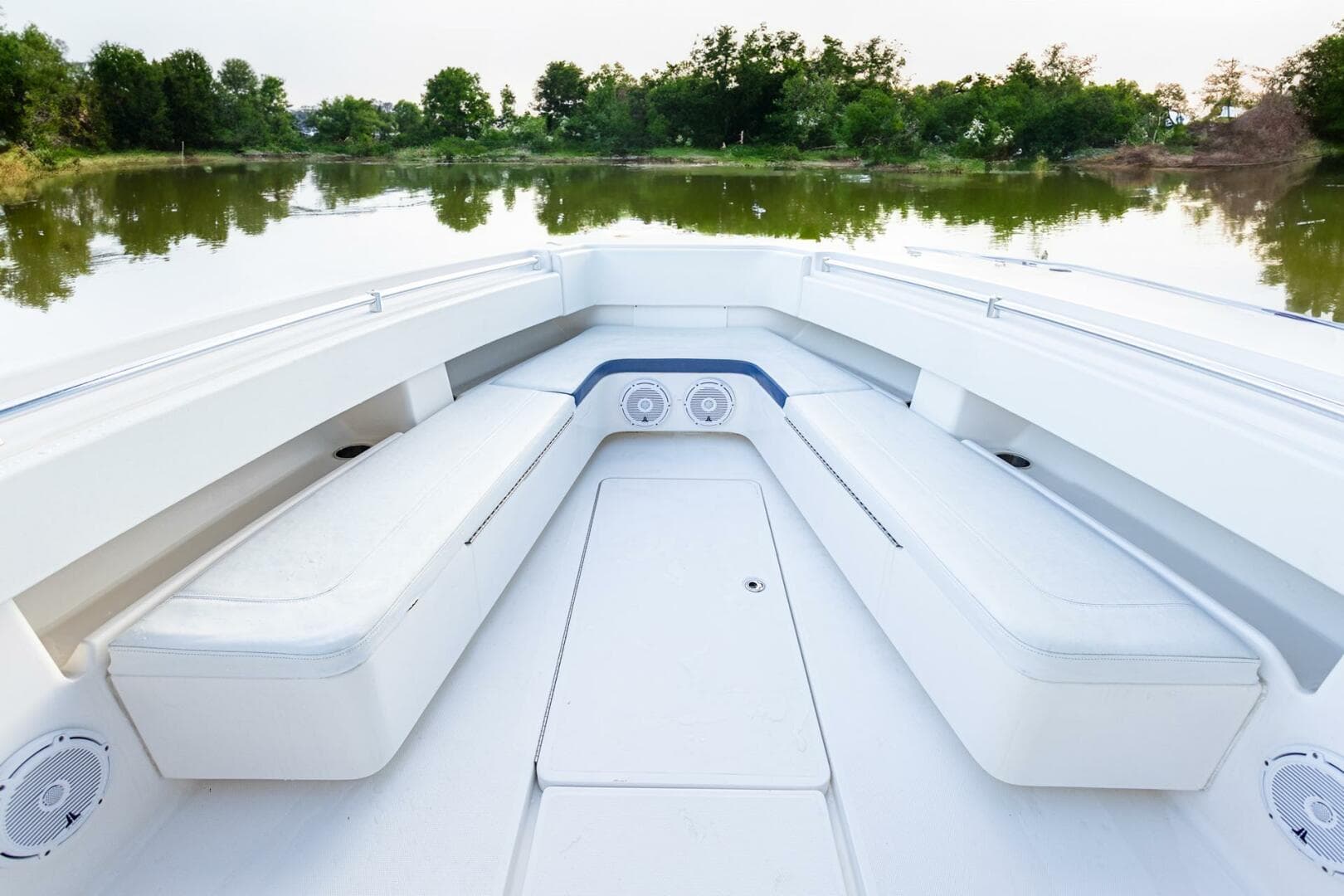 2012 Invincible 36 Open Fisherman — photo 8