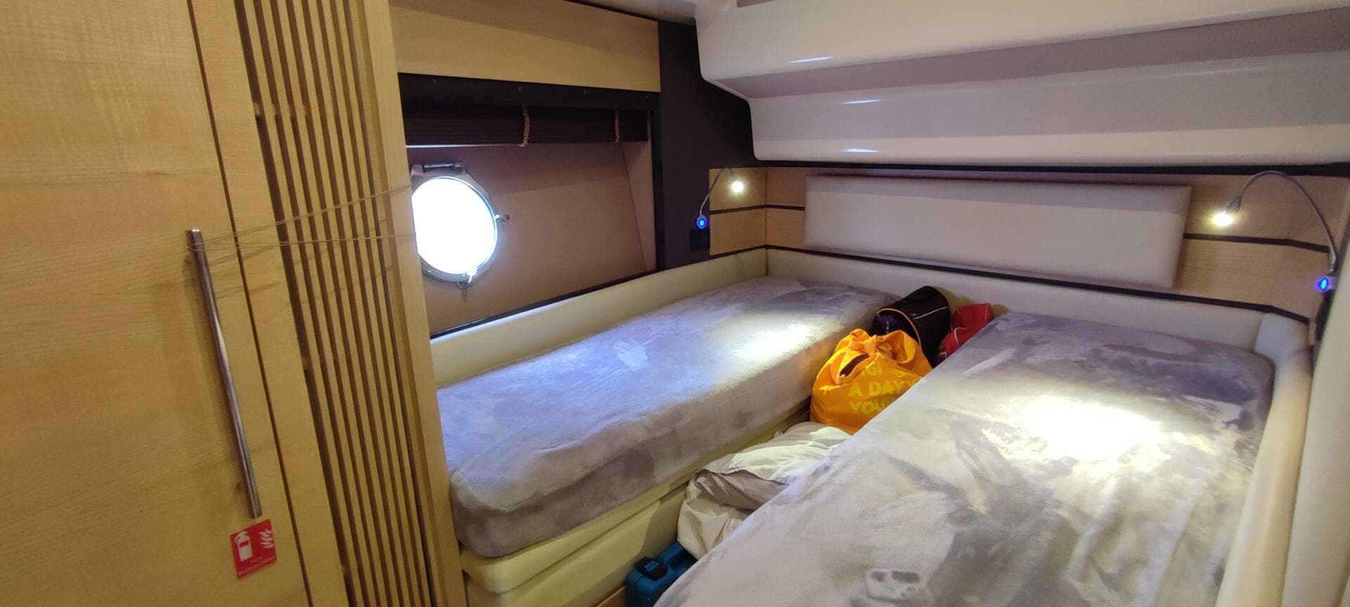 2011 Azimut 58 Fly — photo 30