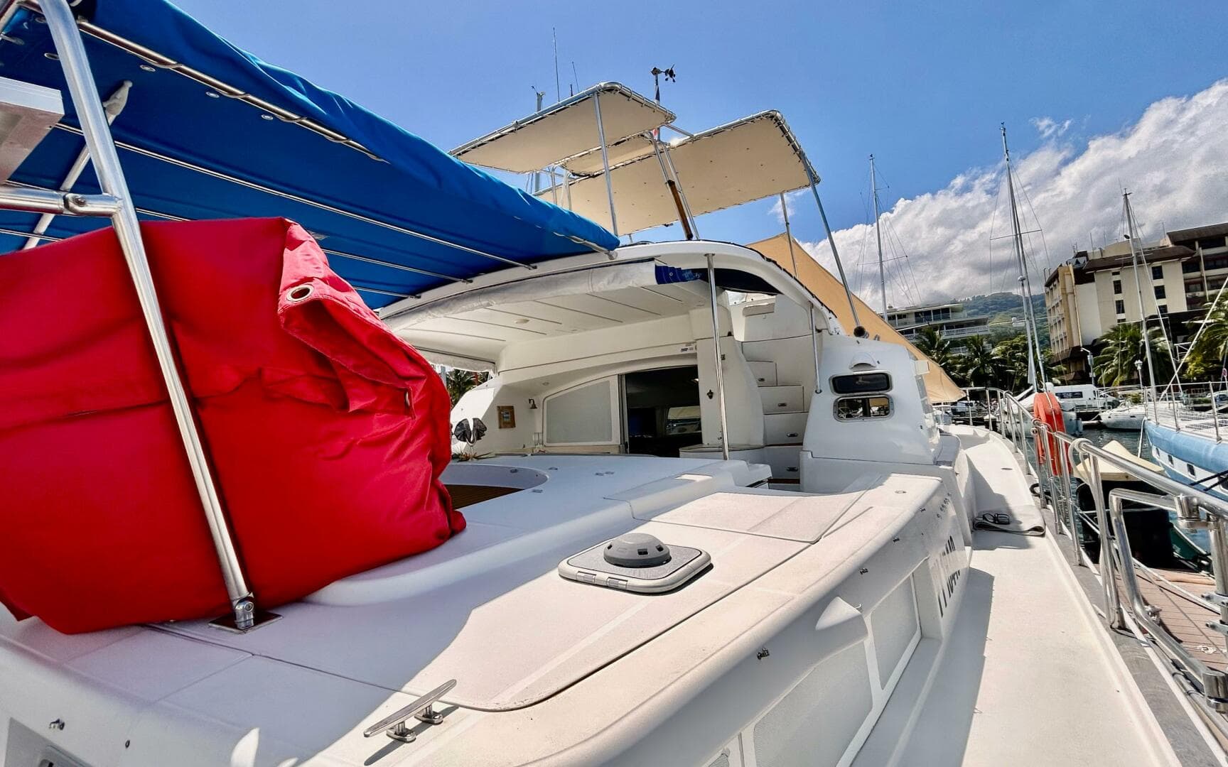 2005 Cnb — photo 6