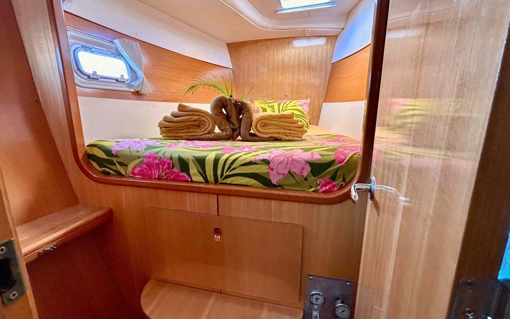 2005 Cnb — photo 28