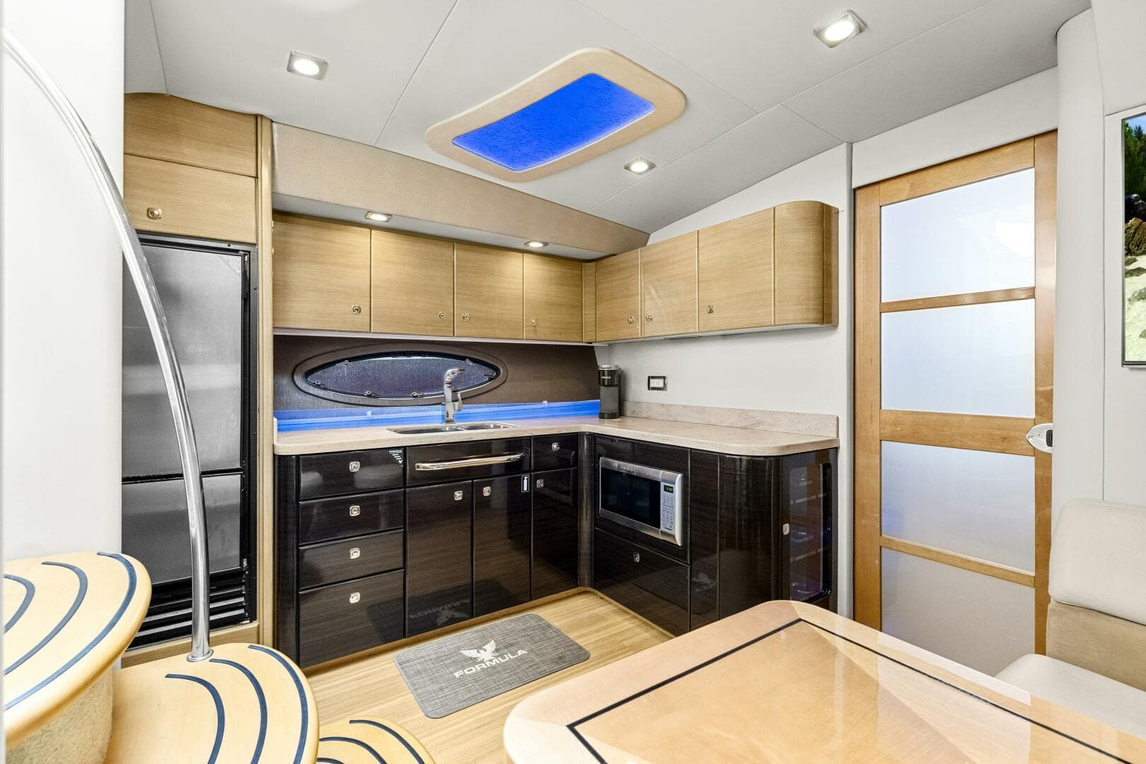 2016 Formula 45 Yacht — photo 20