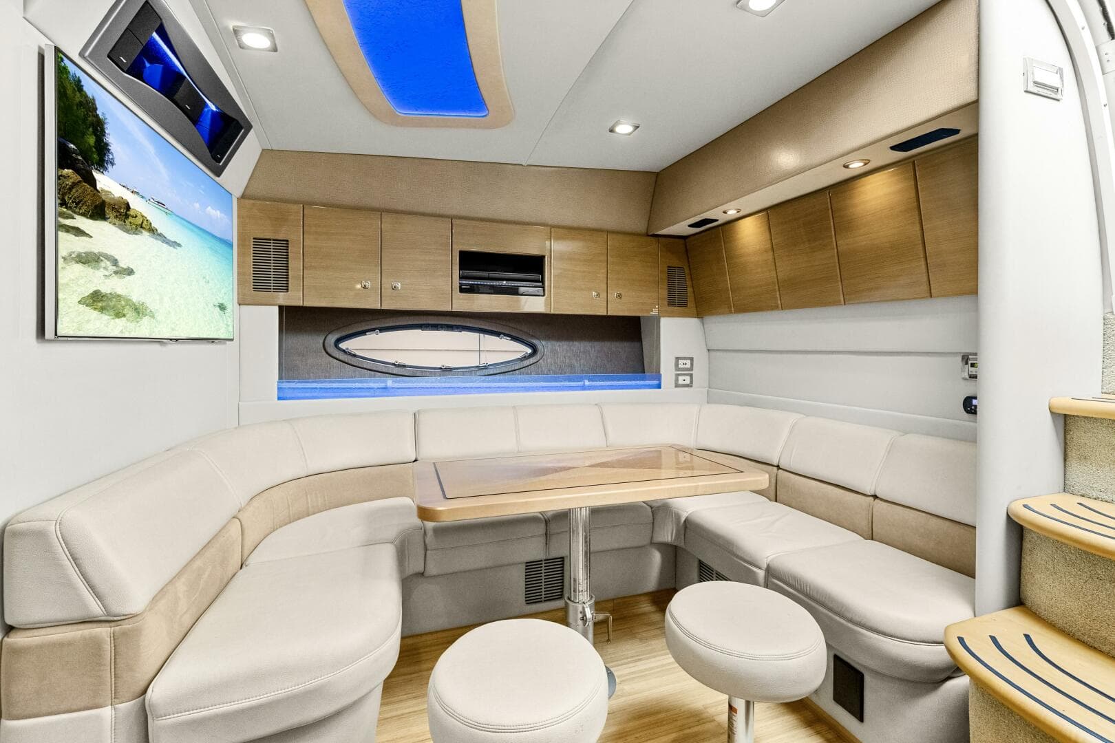 2016 Formula 45 Yacht — photo 24