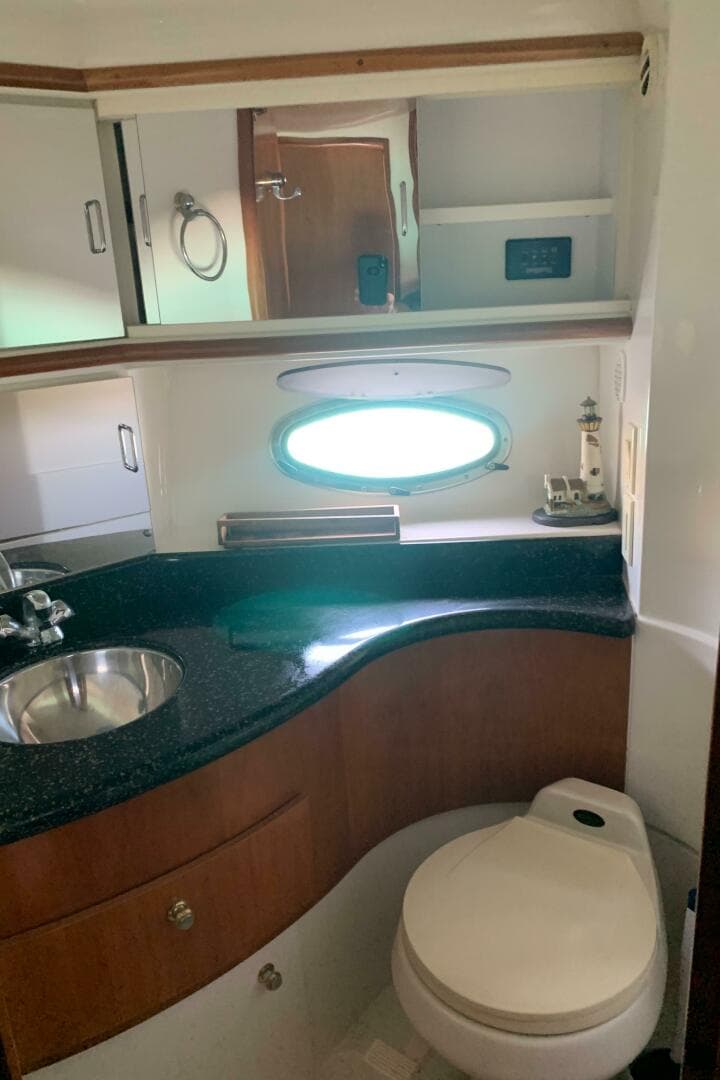 2001 Carver 396 Aft Cabin — photo 80