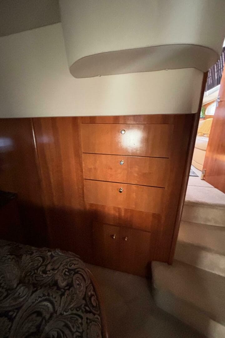 2001 Carver 396 Aft Cabin — photo 67