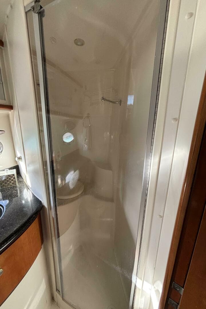 2001 Carver 396 Aft Cabin — photo 71