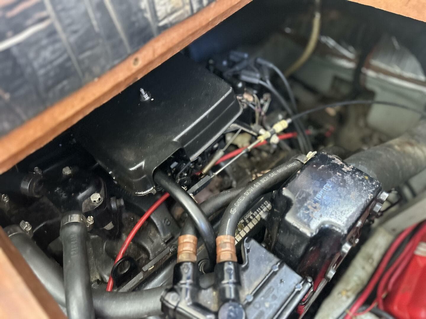 1985 Carver 3207 — photo 28