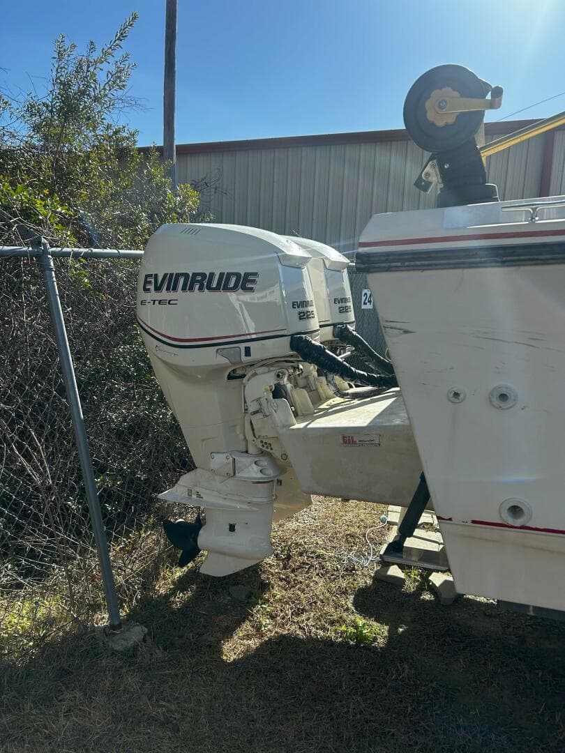 1989 Pro-Line 239 Ultra SE — photo 8