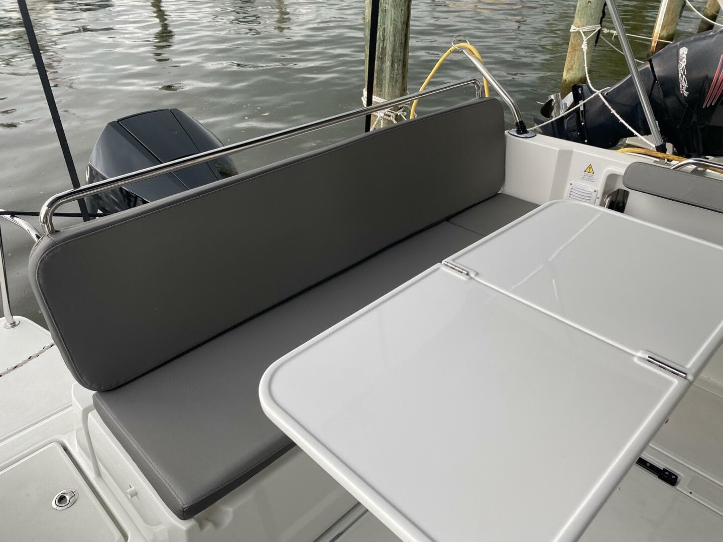 2023 Beneteau Antares 8 — photo 41