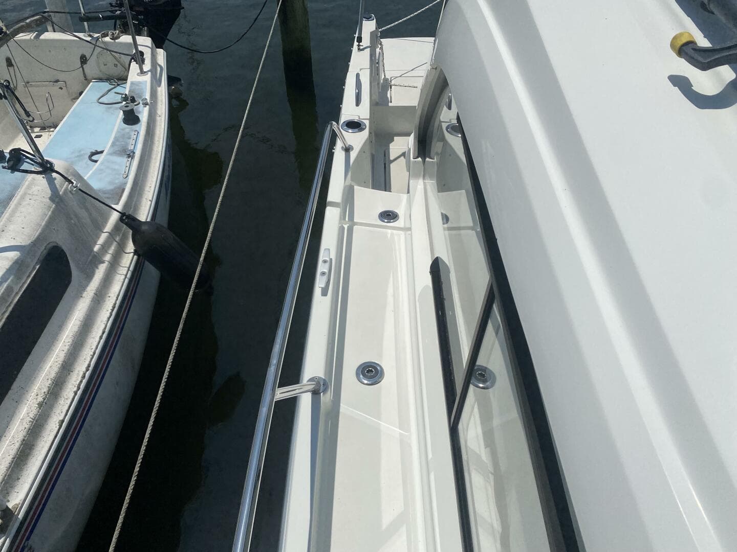 2023 Beneteau Antares 8 — photo 11