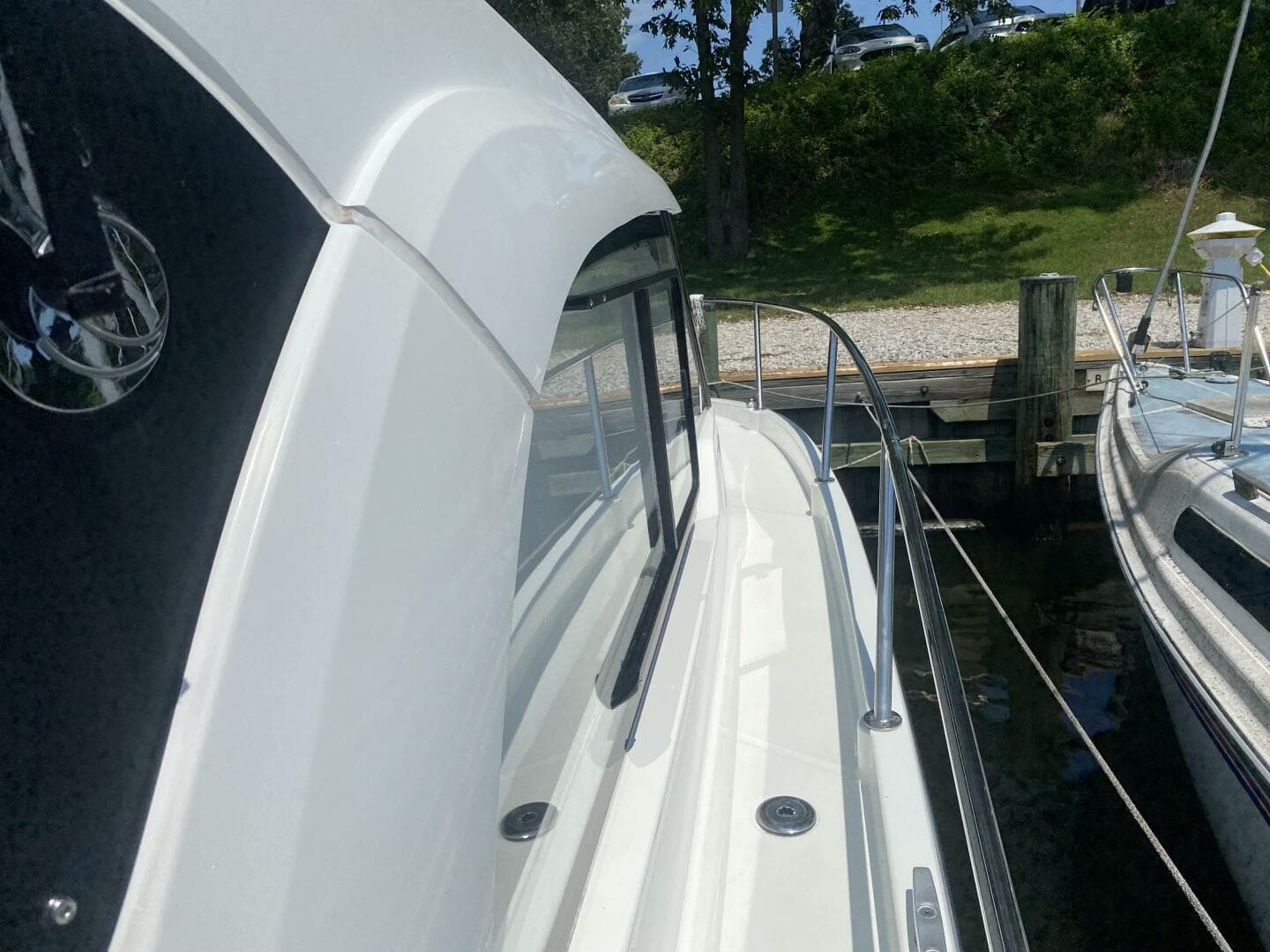 2023 Beneteau Antares 8 — photo 4