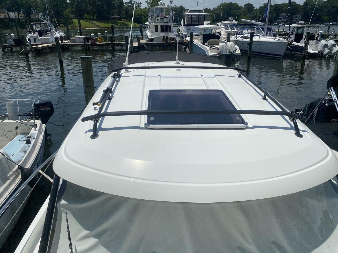 2023 Beneteau Antares 8 — photo 6
