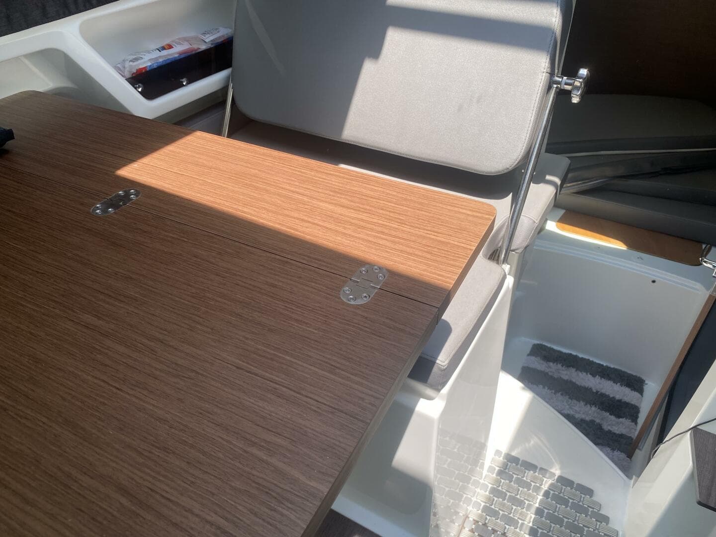 2023 Beneteau Antares 8 — photo 20