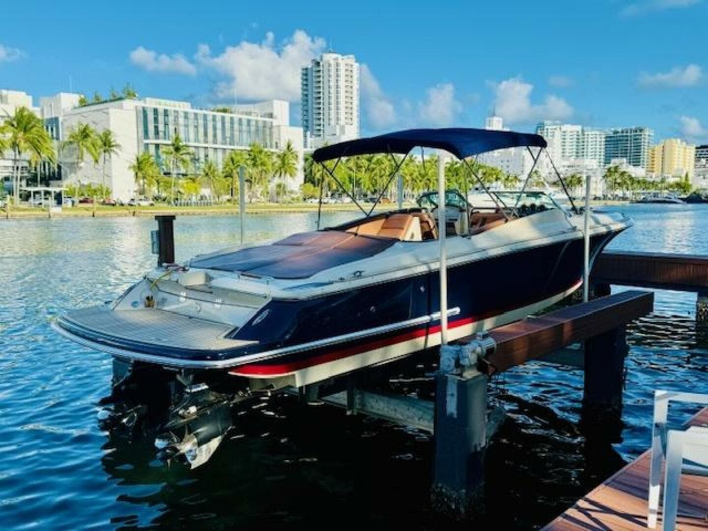 2015 Chris-Craft Launch 32 — photo 3