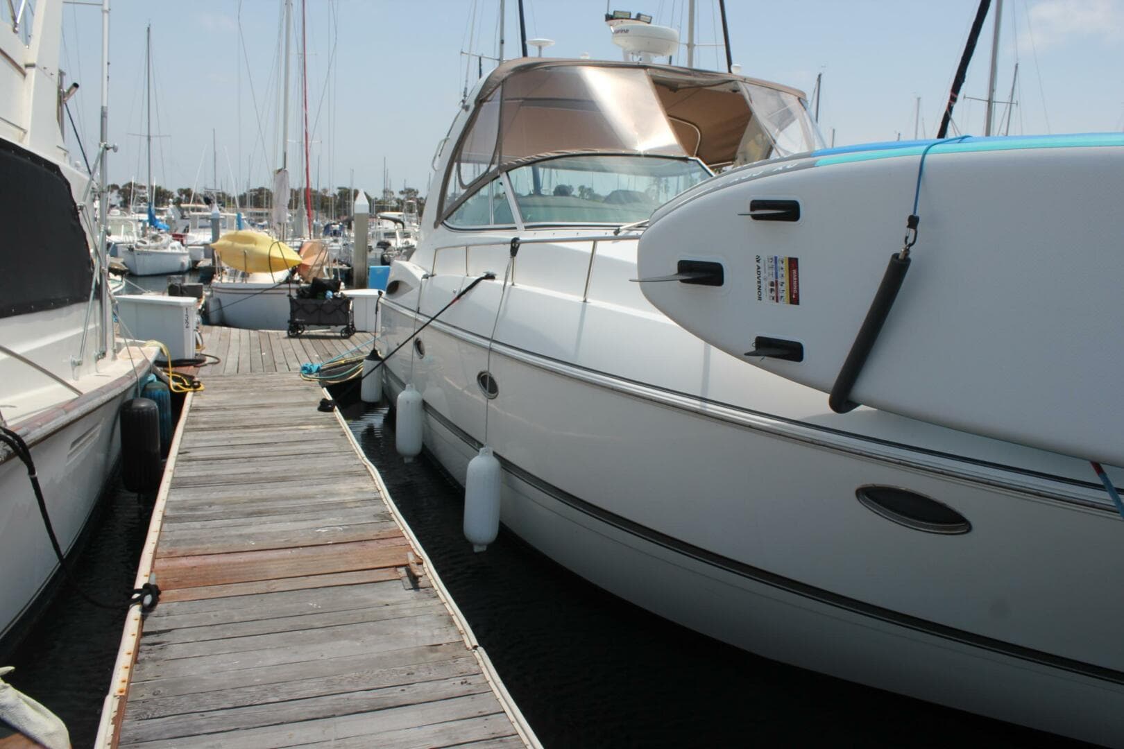 2005 Cruisers 370 Express — photo 5