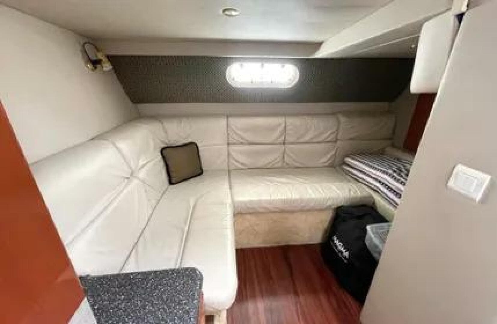 2004 Formula 37 Pc — photo 9