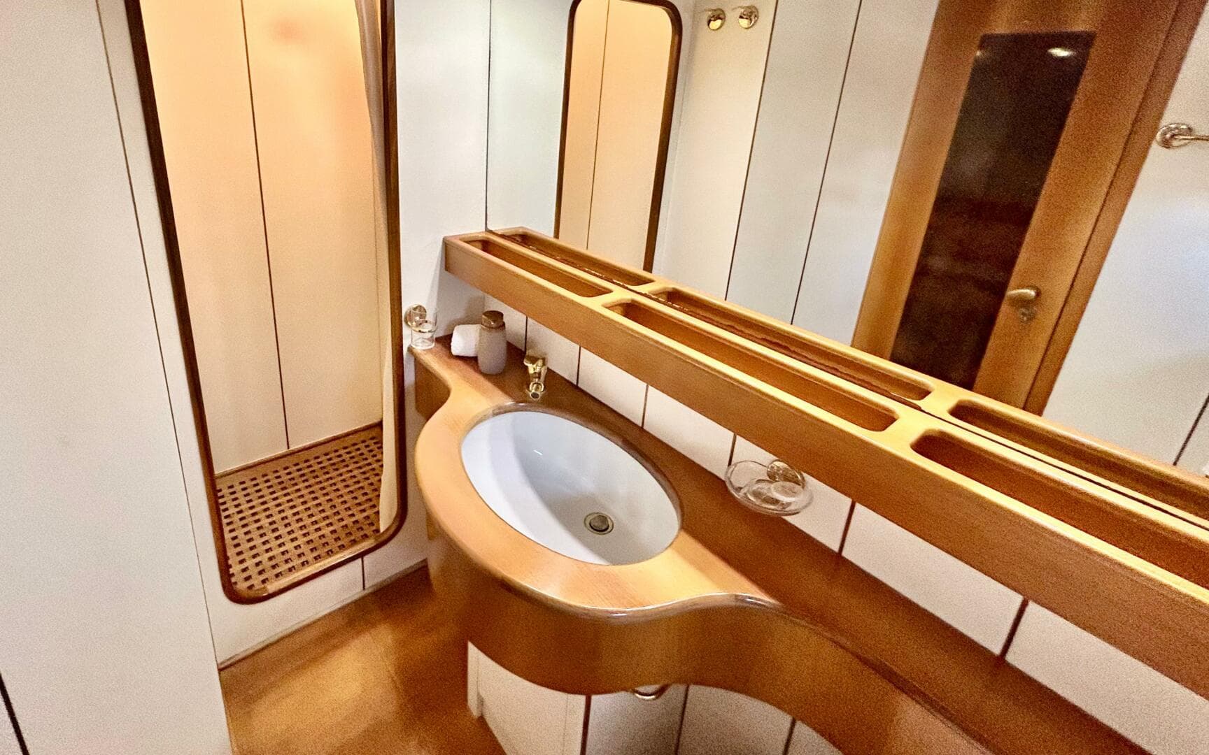 1991 Cantieri 22 Ghibli — photo 29