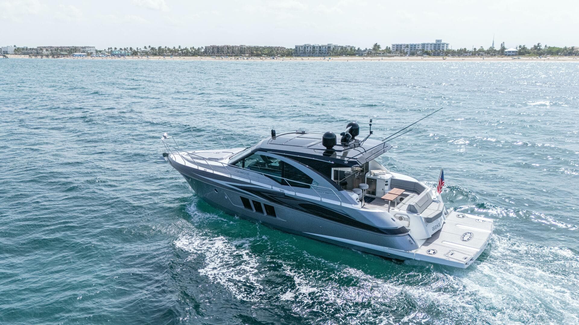 2014 Cruisers Yachts 45 Cantius — photo 7