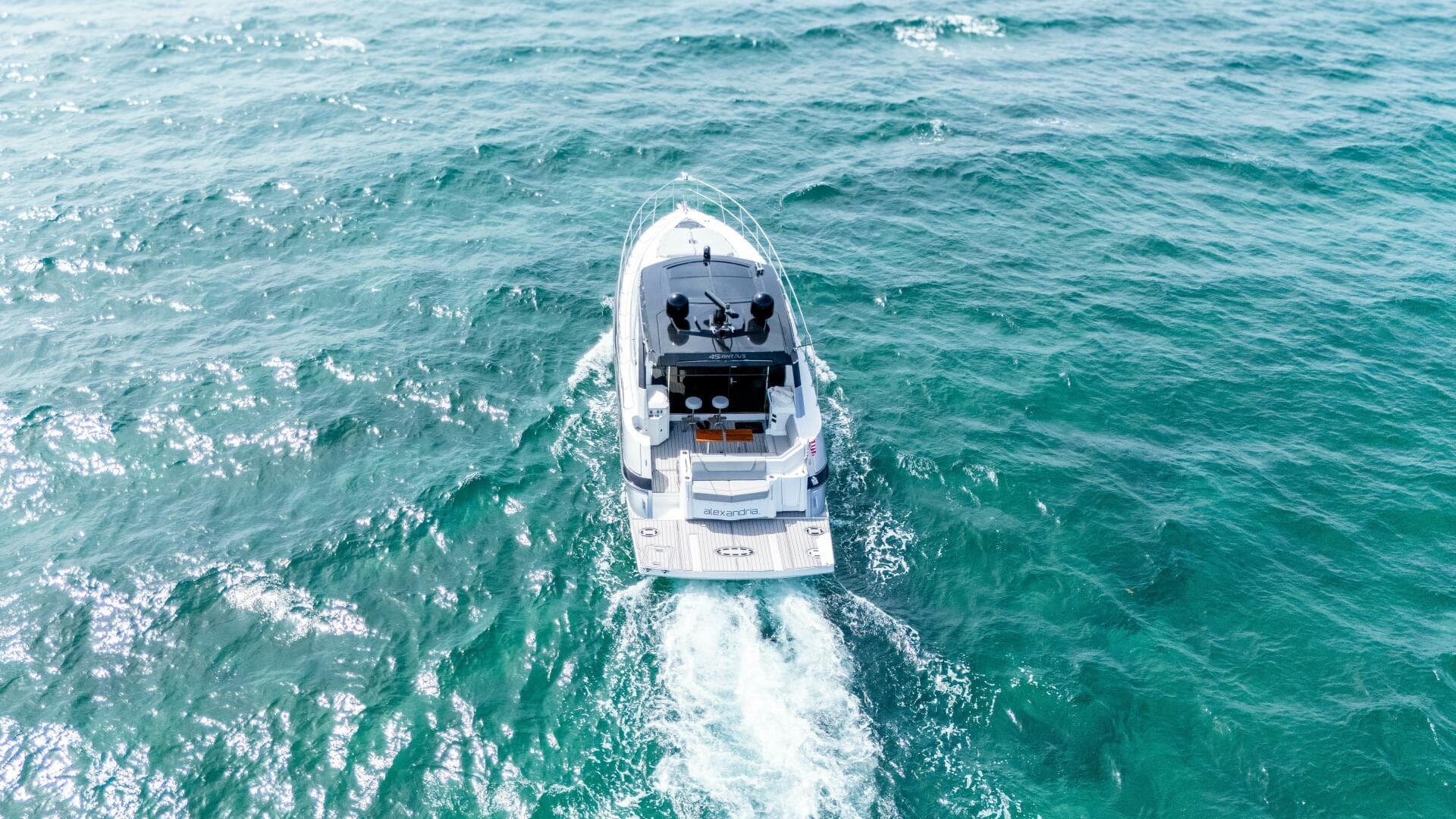 2014 Cruisers Yachts 45 Cantius — photo 8