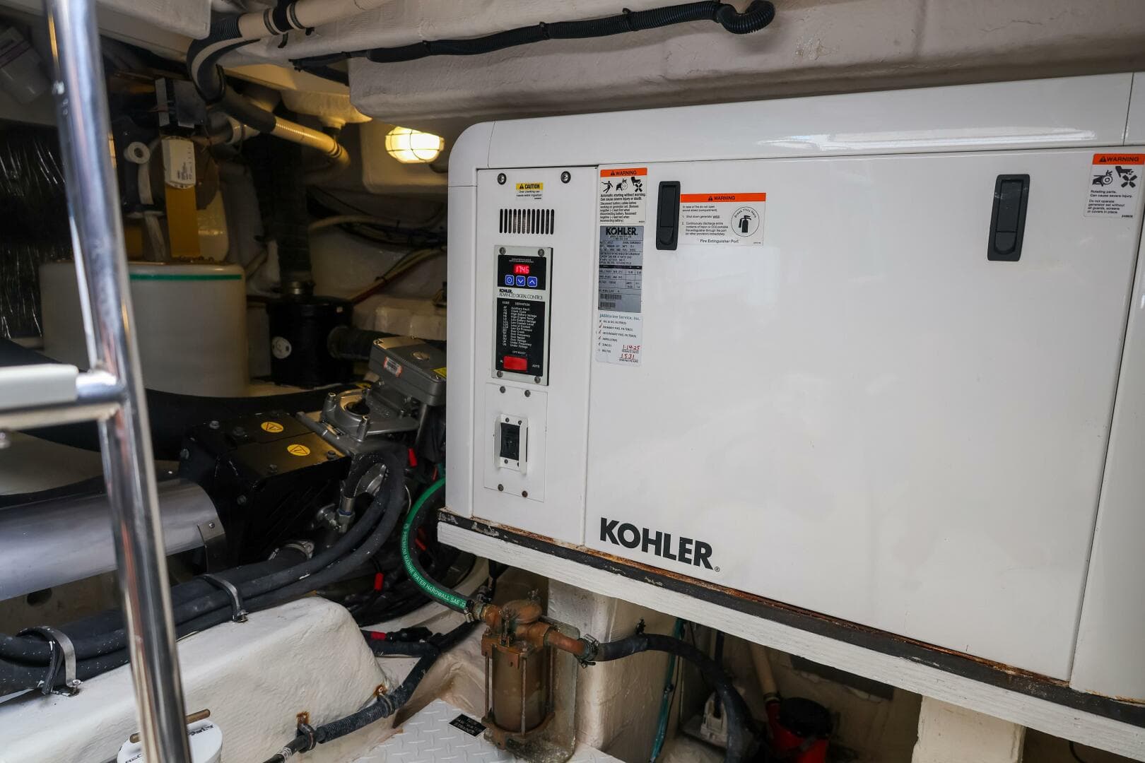 2014 Cruisers Yachts 45 Cantius — photo 73