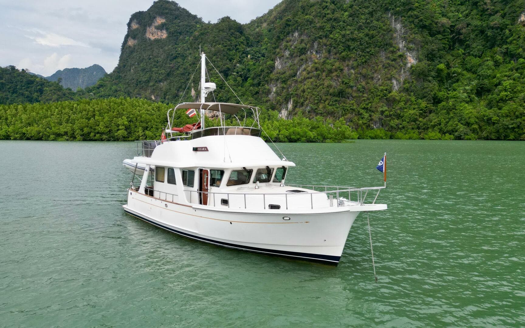 2019 Selene 42 Voyager Sedan — photo 2