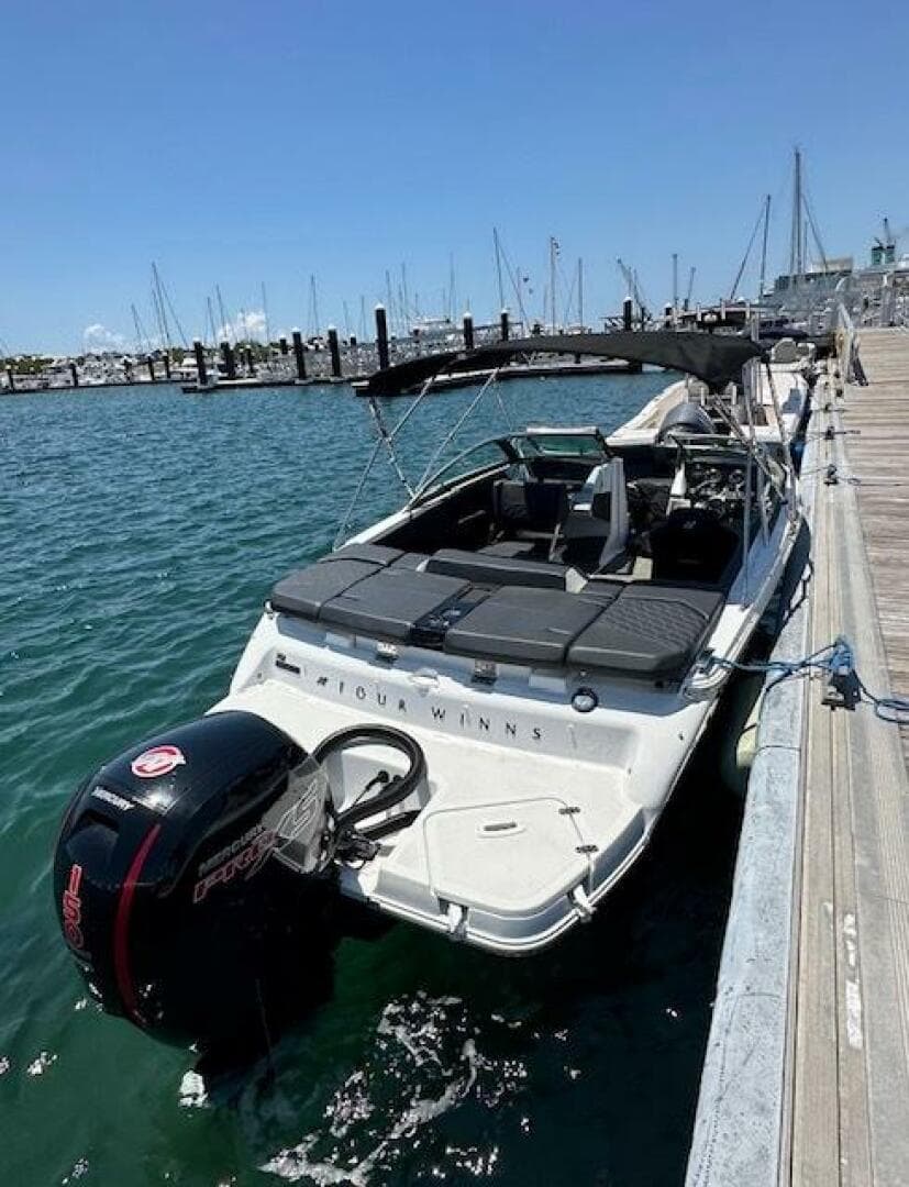 2021 Four Winns — photo 4