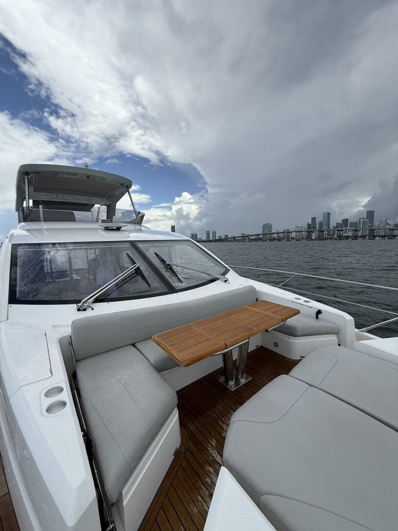 2022 Sunseeker 68 Manhattan — photo 7