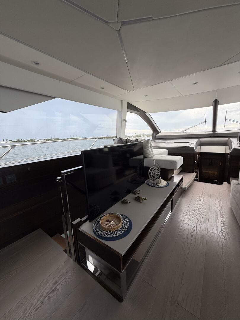 2022 Sunseeker 68 Manhattan — photo 40